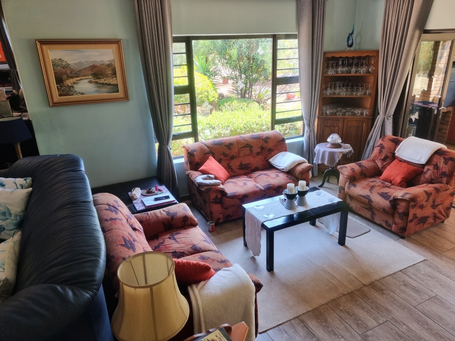 3 Bedroom Property for Sale in Buffelspoort Eco Estate North West